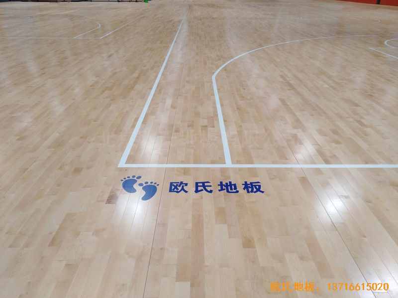 浙江临海WeArena篮球馆运动木地板施工案例4