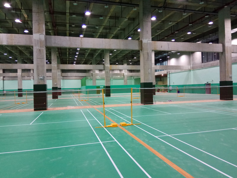 重庆市九龙坡区友动力羽毛球木地板施工案例