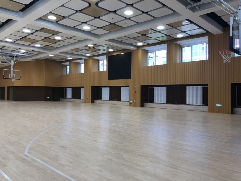 北京昌平新开云电子外国语学校体育馆木地板施工案例4