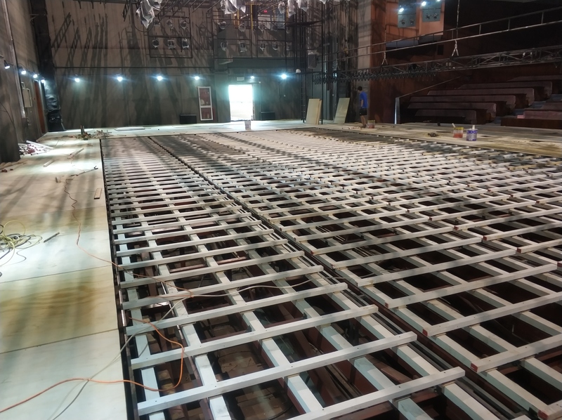 杭州职工之家舞台木地板施工案例2